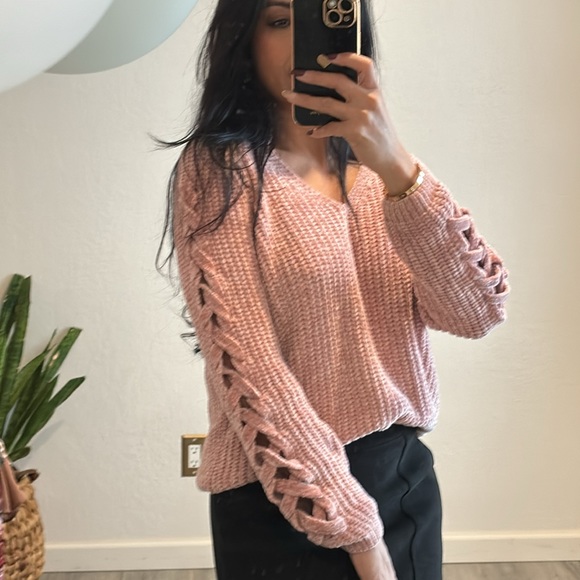 🔥Womens sweater, super soft, pink sweater, small - Picture 6 of 7